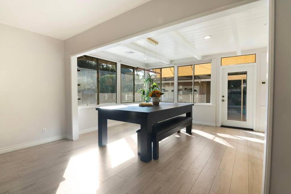 Large Home With Pool + Jacuzzi Los Angeles Exterior foto